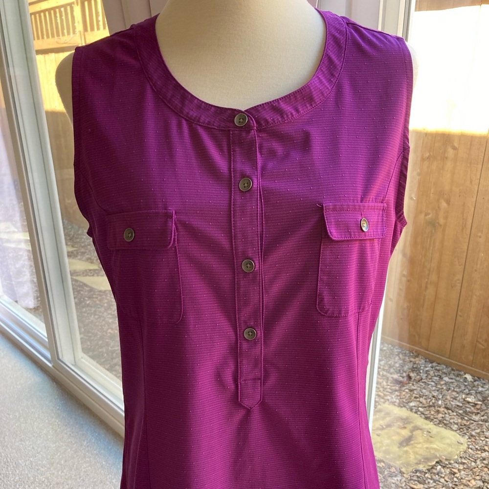 Eddie Bauer Sleeveless Magenta Purple Pink Button-Front Blouse Size M